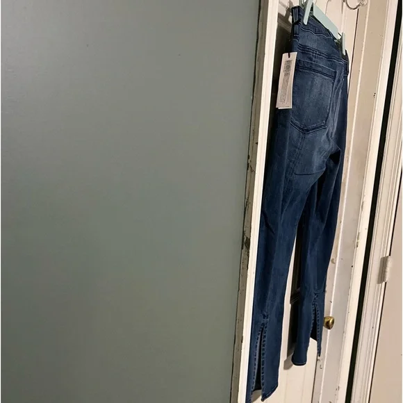 NWT $189 PARKER SMITH | Whiskered Faded Split Calf Jeans - Picture 7 of 16